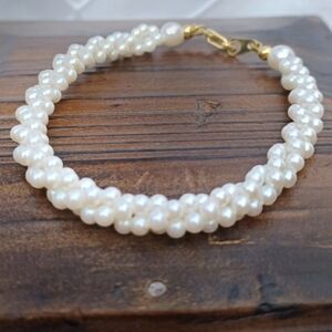 Faux Pearl Bracelet Fashion Jewelry